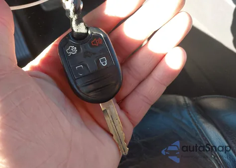 2011 Ford Explorer Xlt z USA, uszkodzony, nr VIN 1FMHK8D84BGA14680